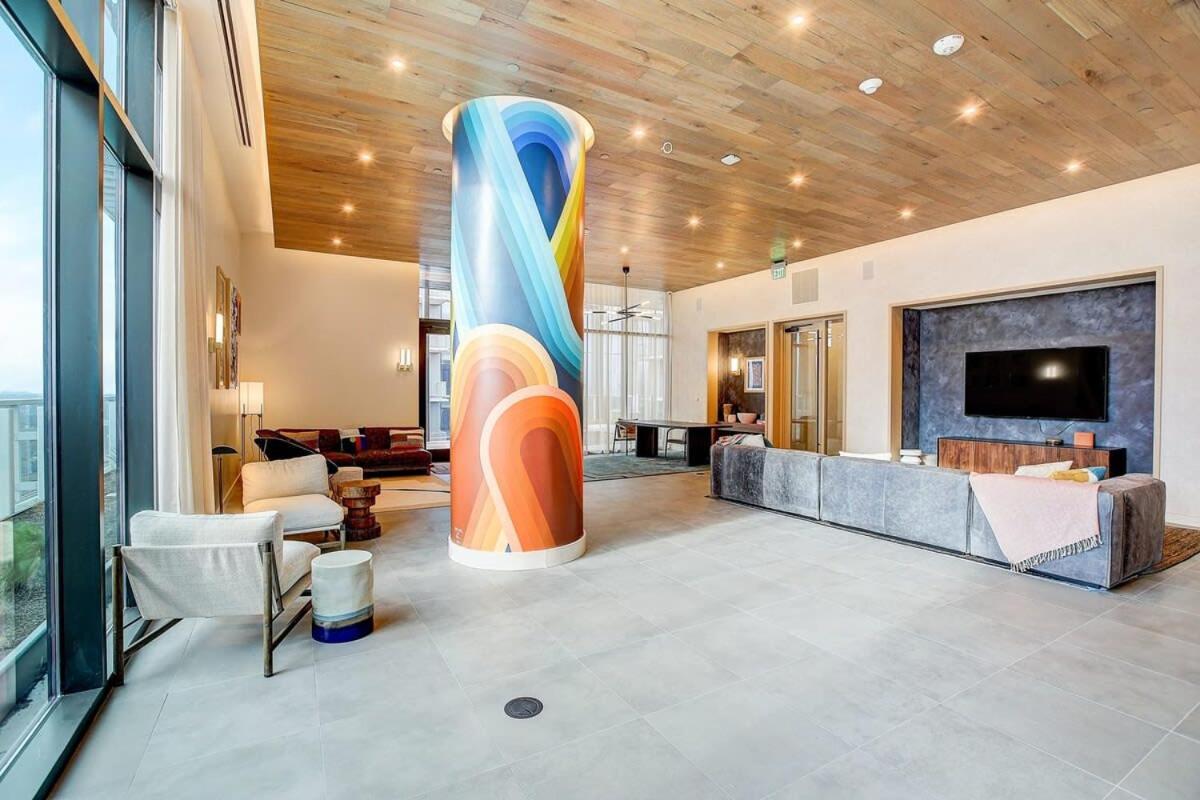 Modern 1Br Condo On Rainey St With Pool And Views Austin Exterior foto